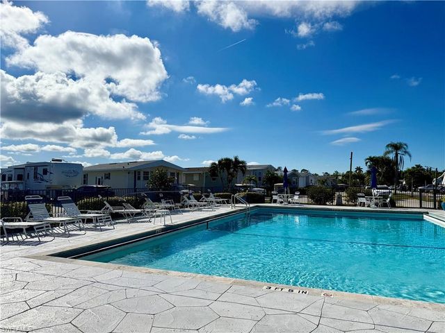 91 Vanda Sanctuary 91, Naples, FL 34114