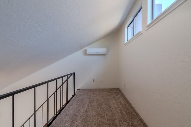 153 E Hersey Street, Ashland, OR 97520