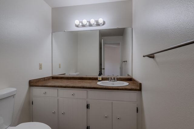 153 E Hersey Street, Ashland, OR 97520