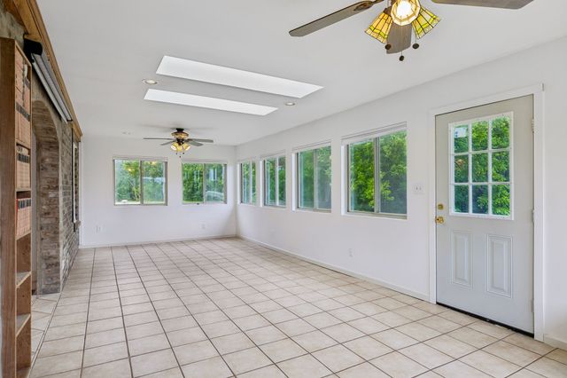 2758 Standing Oak Dr, Thompsons Station, TN 37179