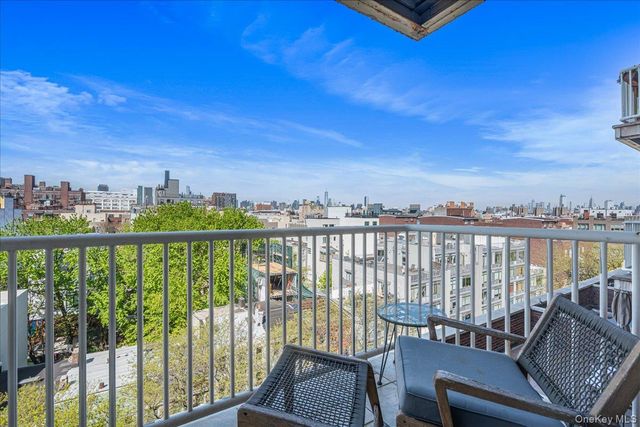 197 Spencer Street 8B, Brooklyn, NY 11205