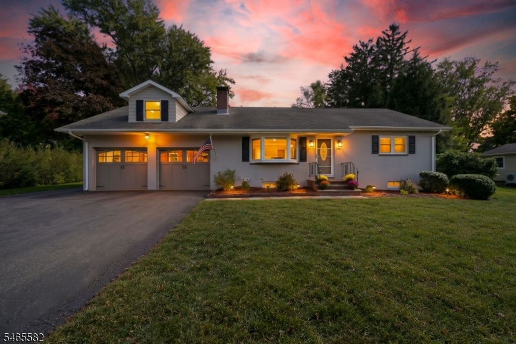 138 Maple Ave, Chester Boro, NJ 07930 — exterior