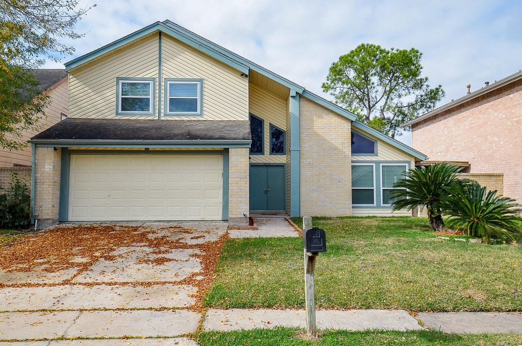 12510 Seaswept Drive, Houston, TX 77071