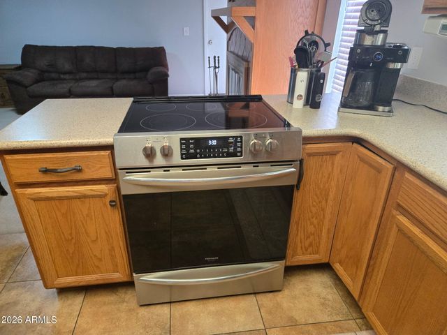 7114 W SUNNYSLOPE Lane, Peoria, AZ 85345