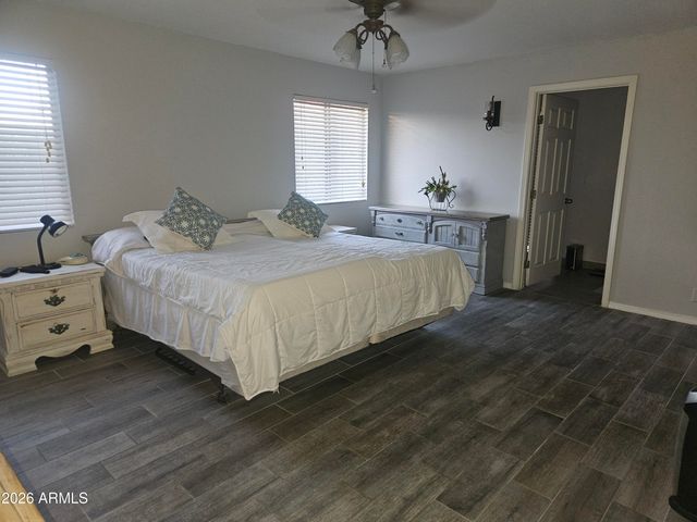 7114 W SUNNYSLOPE Lane, Peoria, AZ 85345