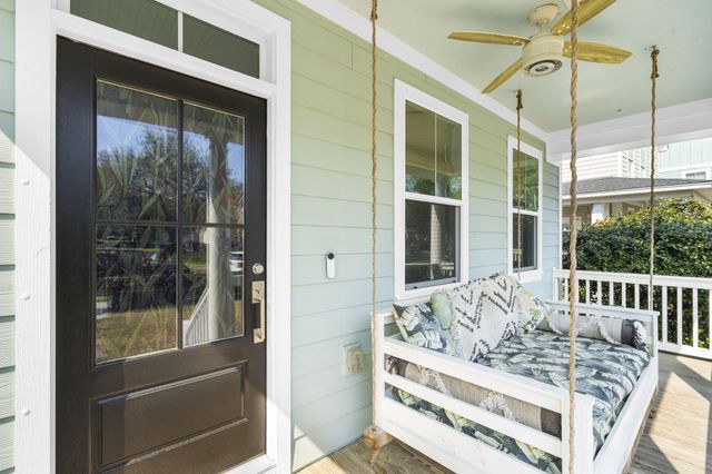 5151 Celtic Drive, North Charleston, SC 29405