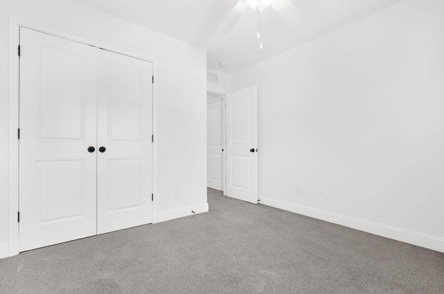 5151 Celtic Drive, North Charleston, SC 29405