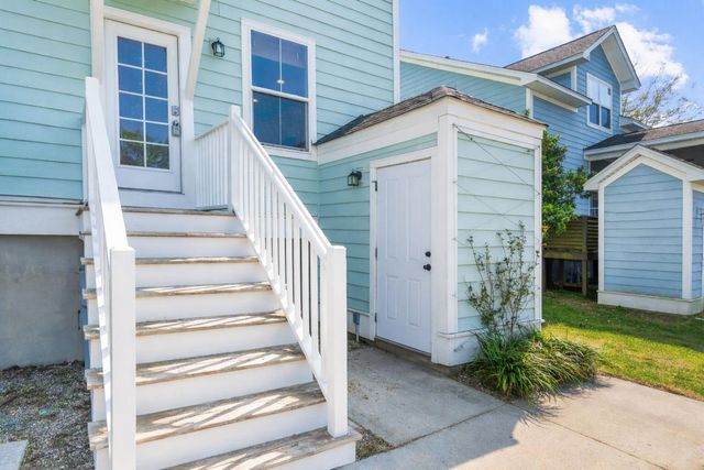 5151 Celtic Drive, North Charleston, SC 29405