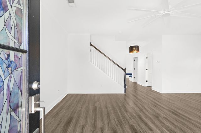 5151 Celtic Drive, North Charleston, SC 29405