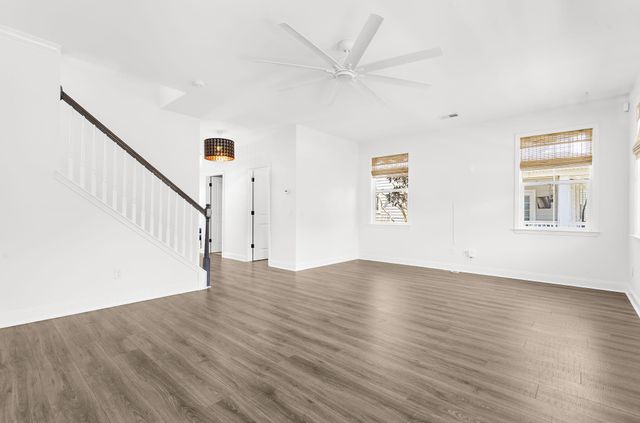 5151 Celtic Drive, North Charleston, SC 29405