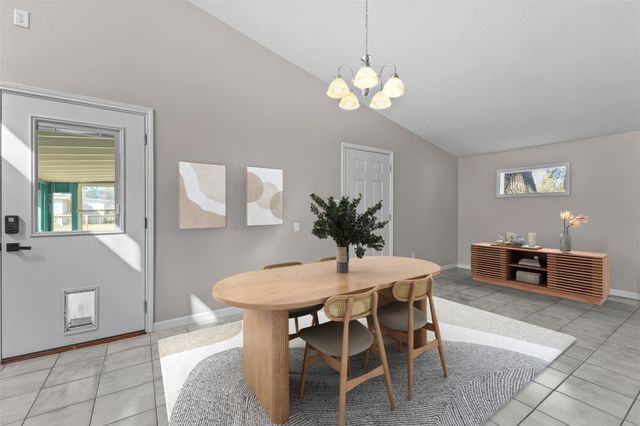 102 N Austin ST, Buda, TX 78610