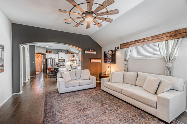 2504 Doe Run, Weatherford, TX 76087