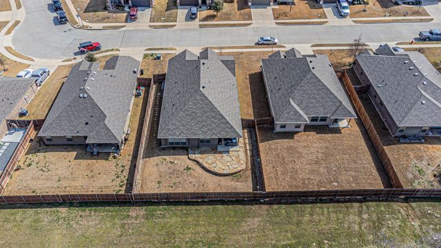 2504 Doe Run, Weatherford, TX 76087