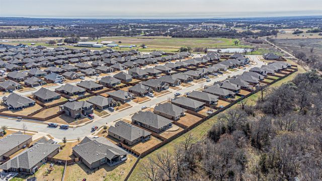 2504 Doe Run, Weatherford, TX 76087