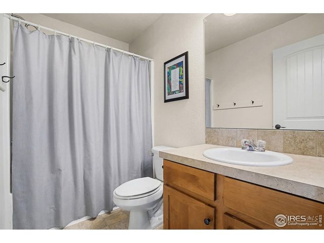 621 Denali Ct, Windsor, CO 80550