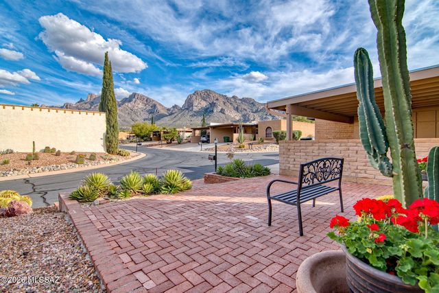 10075 N Oro Place, Oro Valley, AZ 85737