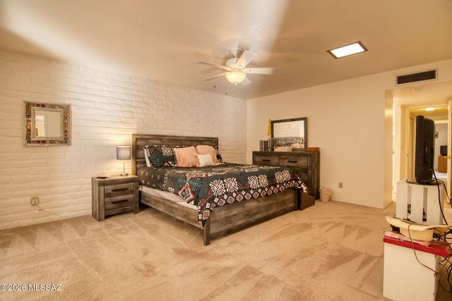 10075 N Oro Place, Oro Valley, AZ 85737