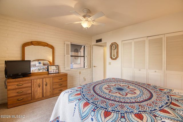 10075 N Oro Place, Oro Valley, AZ 85737