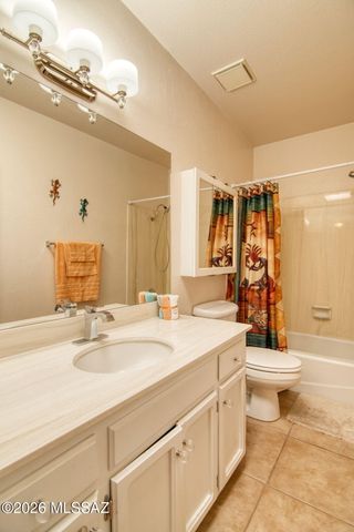 10075 N Oro Place, Oro Valley, AZ 85737