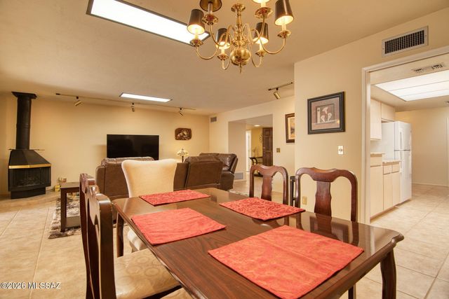 10075 N Oro Place, Oro Valley, AZ 85737