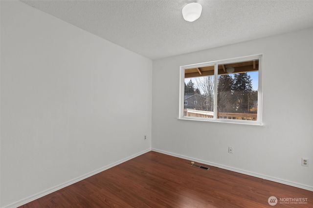 15722 16th Avenue Ct E, Tacoma, WA 98445