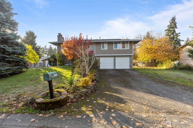 15722 16th Avenue Ct E, Tacoma, WA 98445