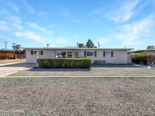 650 S Kenyon Drive, Tucson, AZ 85710