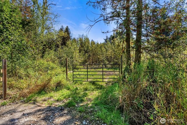 22014 Sumner Buckley Highway E, Buckley, WA 98321