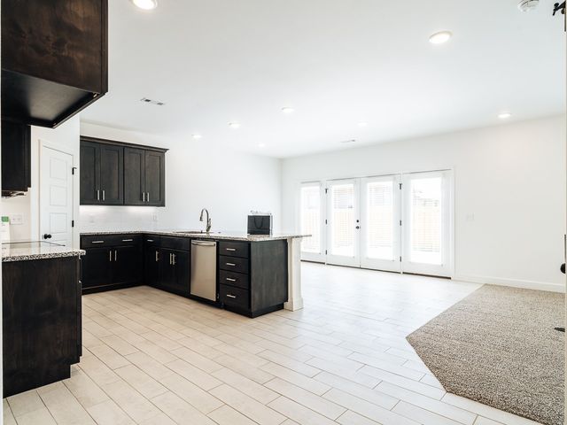 2161 Wildflower Drive, Centerton, AR 72719