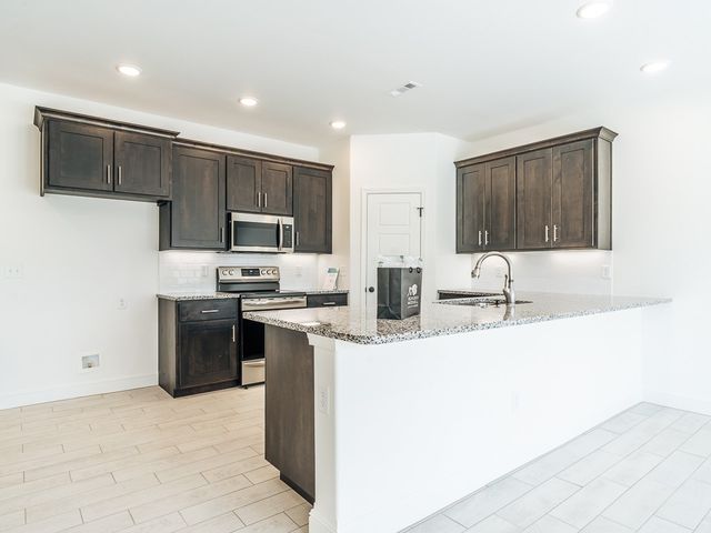 2161 Wildflower Drive, Centerton, AR 72719