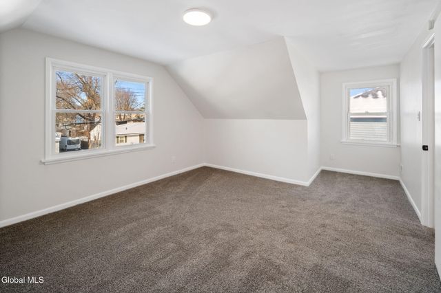 152 Chiswell Road, Schenectady, NY 12304