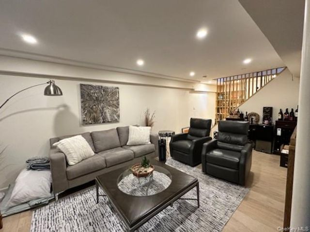 48 N Columbine Avenue, Hampton Bays, NY 11946