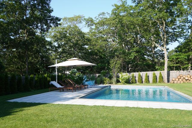 48 N Columbine Avenue, Hampton Bays, NY 11946