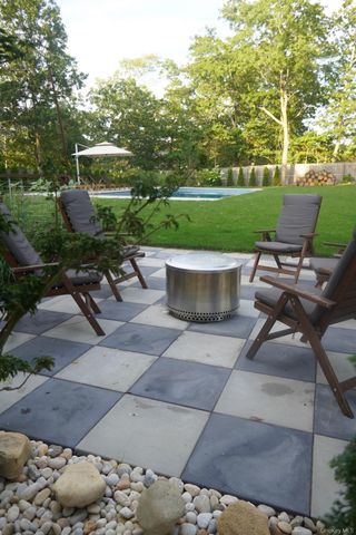 48 N Columbine Avenue, Hampton Bays, NY 11946