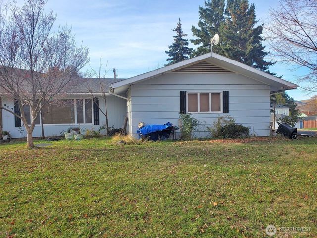 802 S 5th Street, Dayton, WA 99328