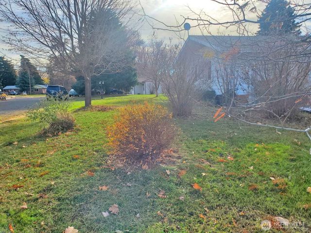 802 S 5th Street, Dayton, WA 99328