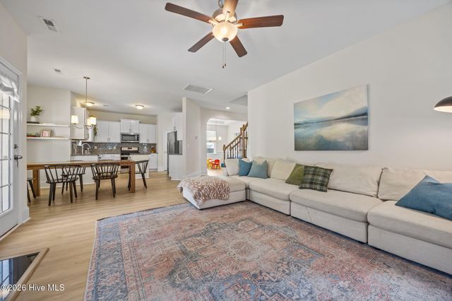 415 Kerr Lake Road, Aberdeen, NC 28315