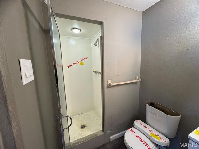 8330 Red Fir Drive, Berkeley, MO 63134