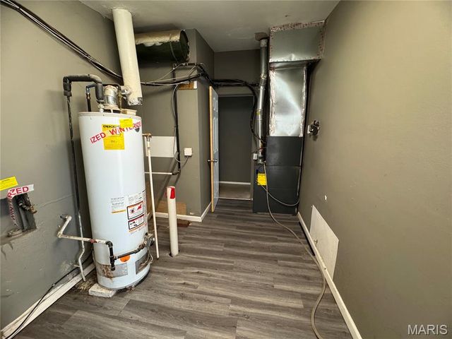 8330 Red Fir Drive, Berkeley, MO 63134