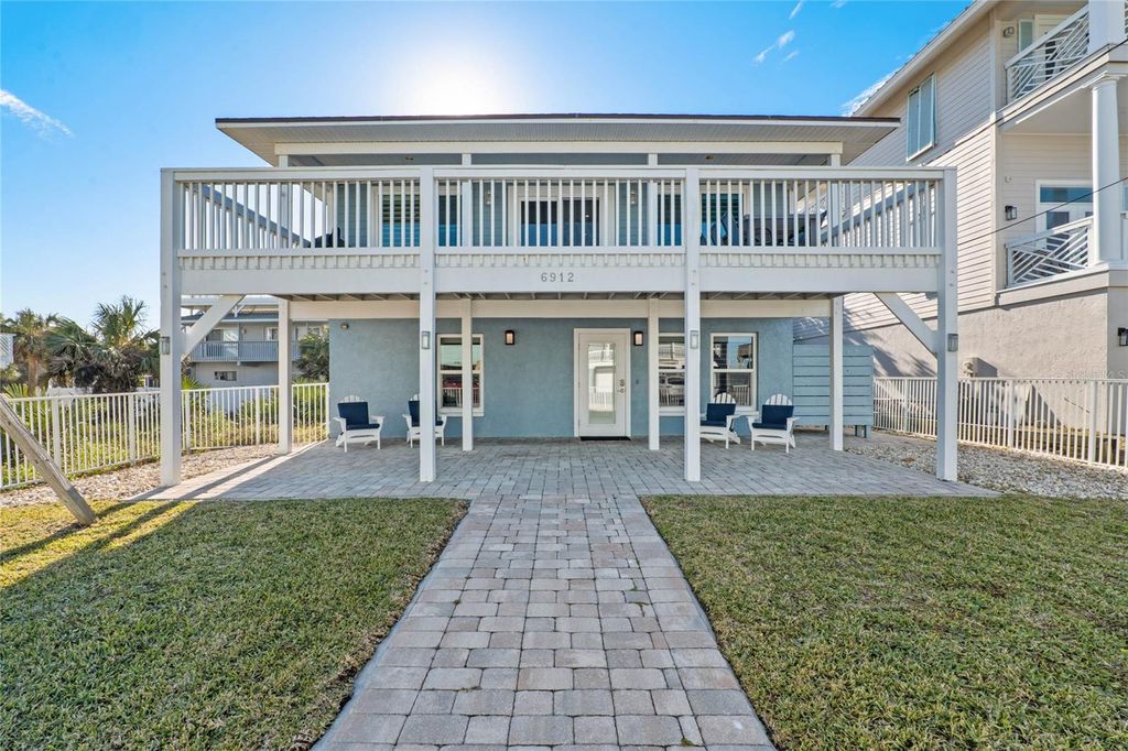 Image 5 of property listing at 6912 S ATLANTIC AVENUE, New Smyrna Beach, FL 32169