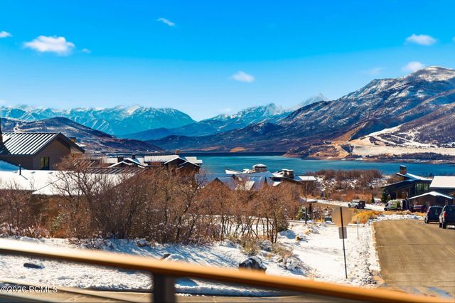 1105 E Longview Dr, Hideout, UT 84036