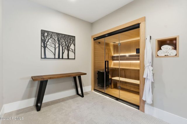 1105 E Longview Dr, Hideout, UT 84036