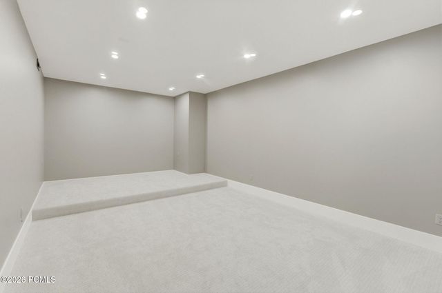 1105 E Longview Dr, Hideout, UT 84036