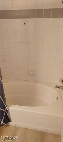 7885 West Flamingo Road 1131, Las Vegas, NV 89147