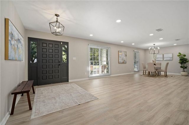 424 Hounds Run W, Mobile, AL 36608