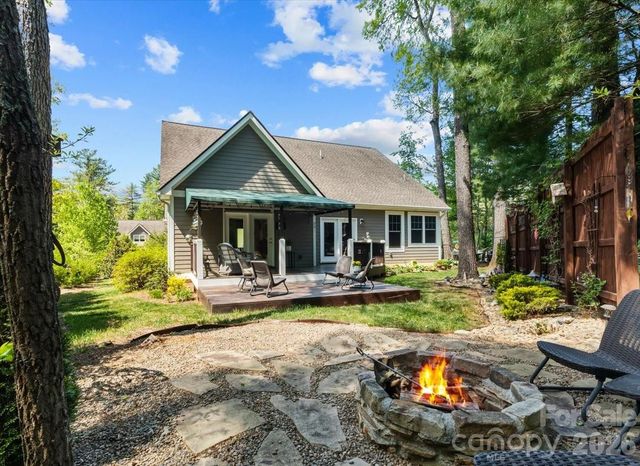 15 Quail Hollow Drive, Arden, NC 28704