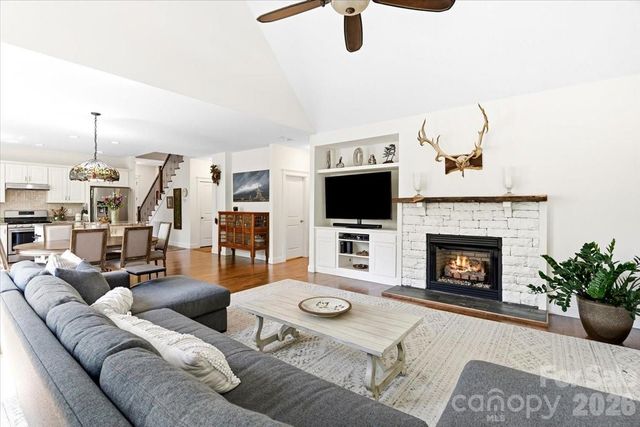 15 Quail Hollow Drive, Arden, NC 28704