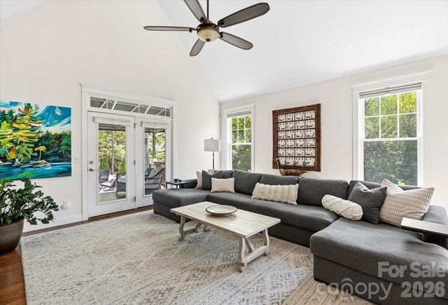 15 Quail Hollow Drive, Arden, NC 28704
