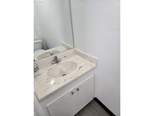 7720 Sw BEL-AIRE Dr, Beaverton, OR 97008