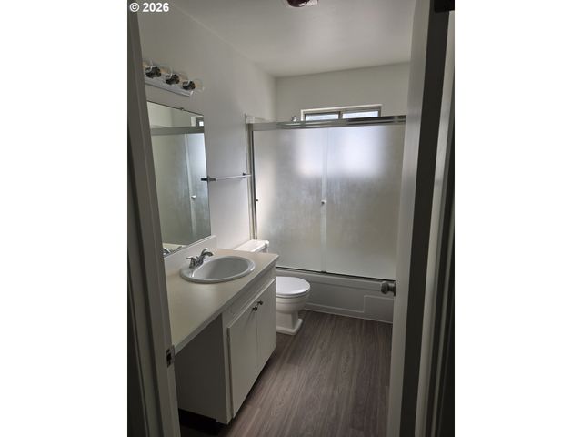 7720 Sw BEL-AIRE Dr, Beaverton, OR 97008